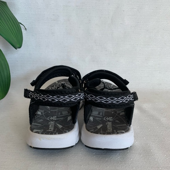 Kamik Tampa Black and White Strappy Comfort Sandals Woman’s 7 - Picture 8 of 10